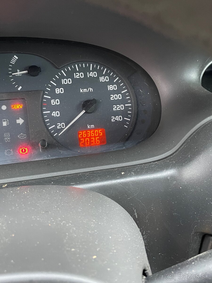 Renault megane scenic - 11