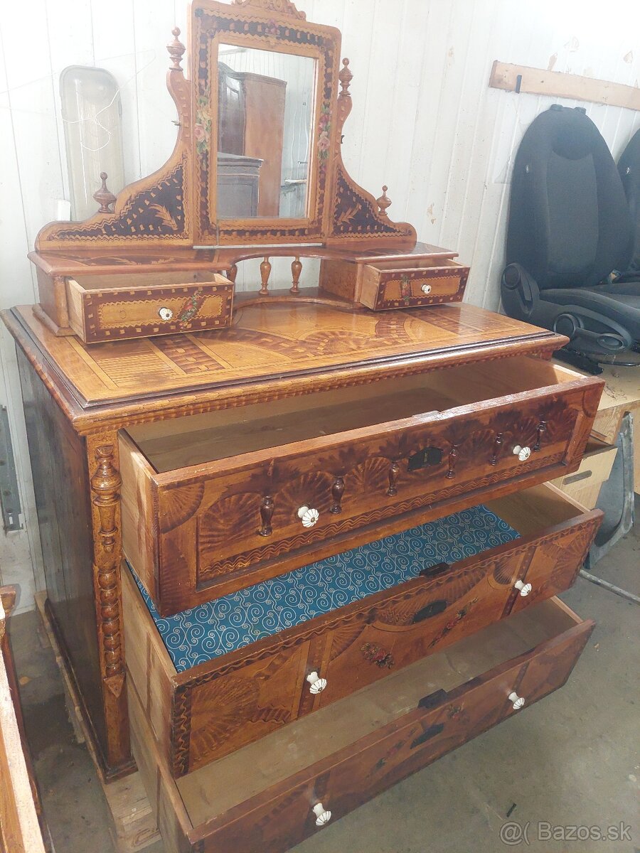 Starodavne komody -kasny - 11