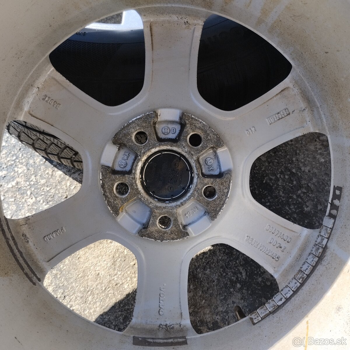 17"-235/65R17 Continental VOLVO Zimne. - 11