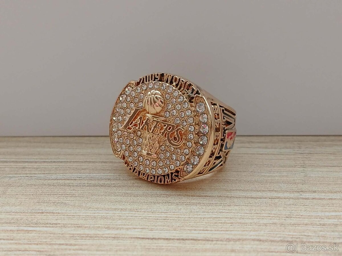 Prstene NBA World Champions - 11