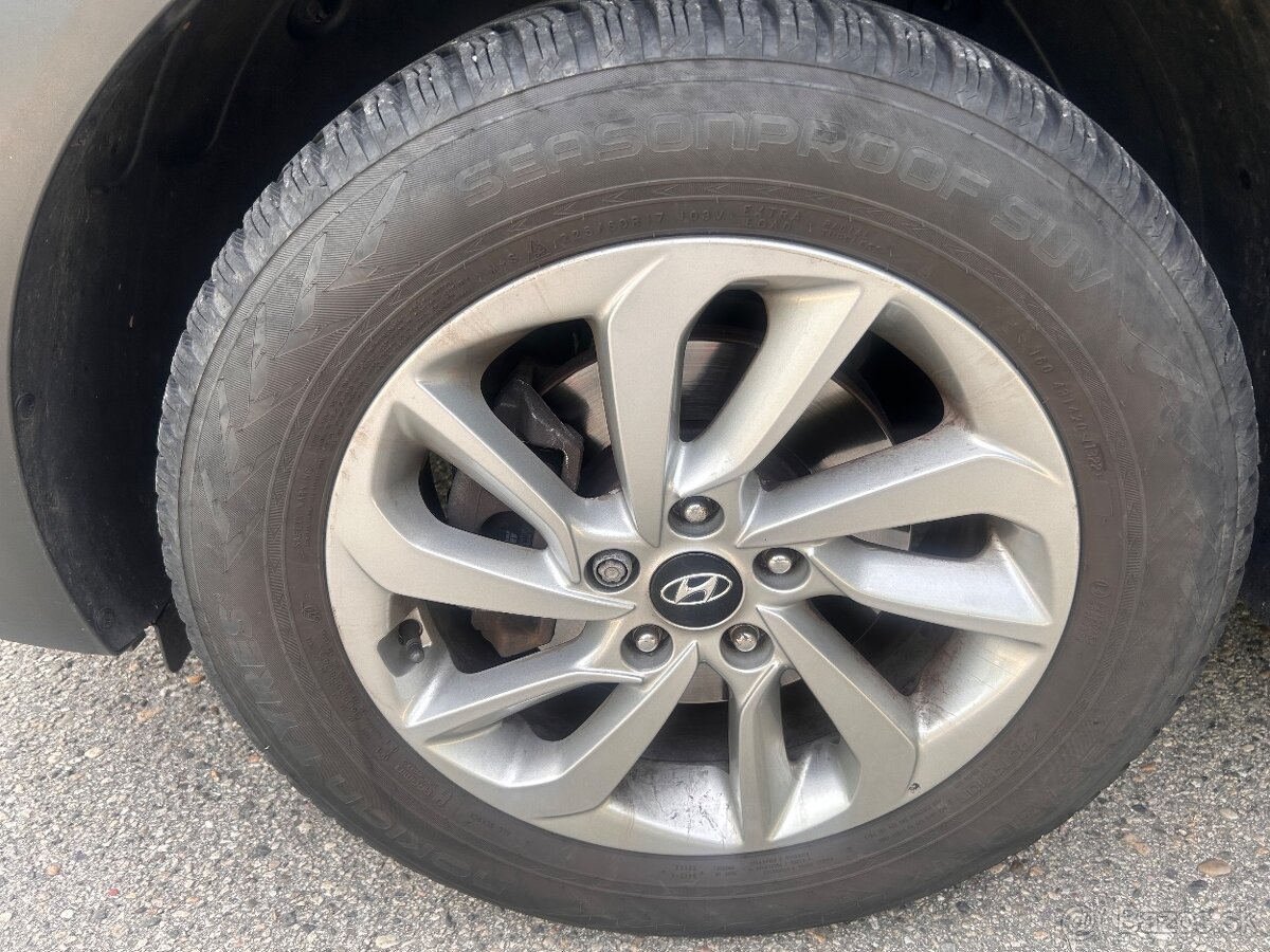 Hyundai Tucson 1.6 GDi - 11