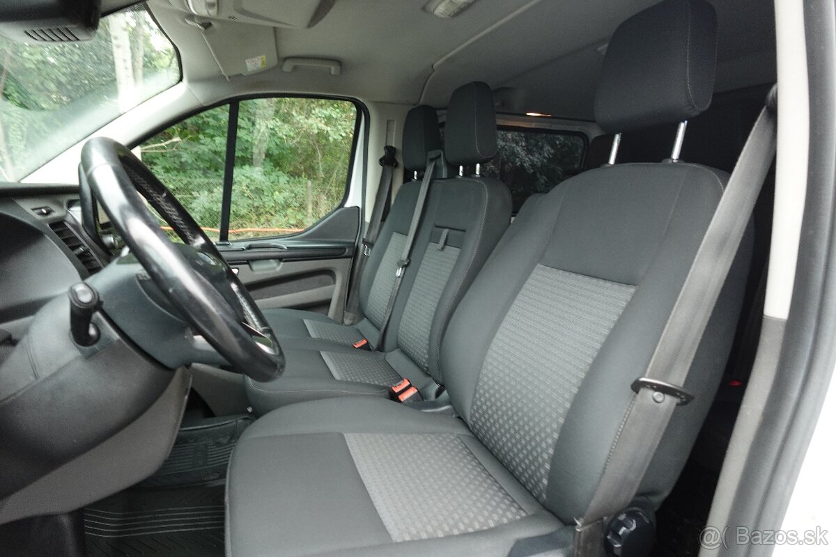 FORD TRANSIT CUSTOM L2H1 6MÍST 2.0TDCI KLIMA SERVISKA - 11