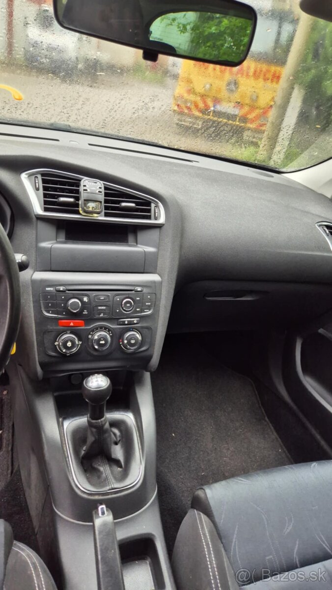 Citroen C4 1,6HDI 68kw kód motora: 9H06 - 11