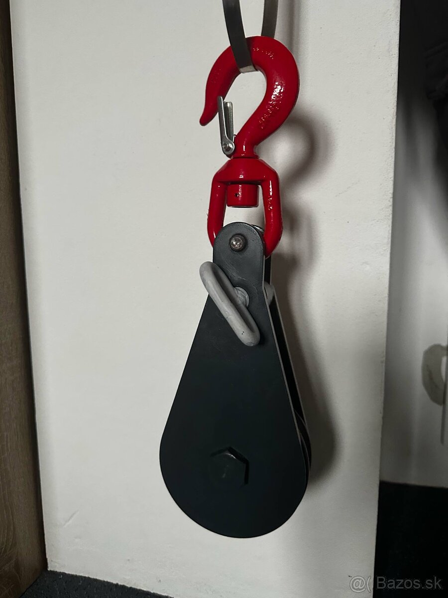 Smerová vodiaca kladka lesná LKT - UKT - 11