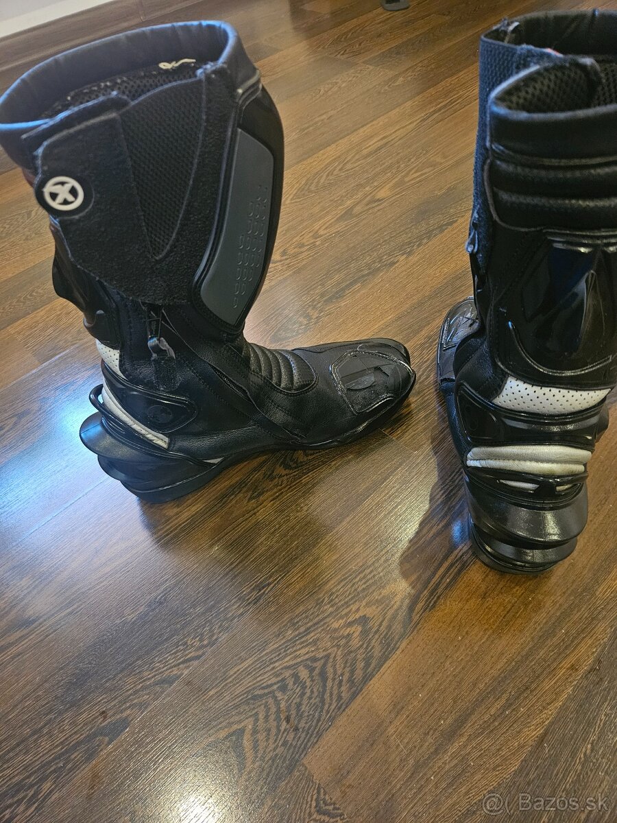 Čižmy - 11