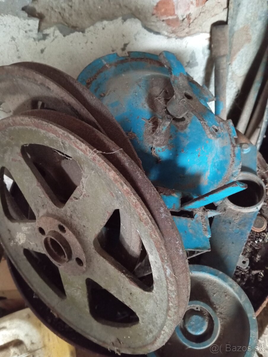 Predám náhradné diely kombajn e-512-514 - 11