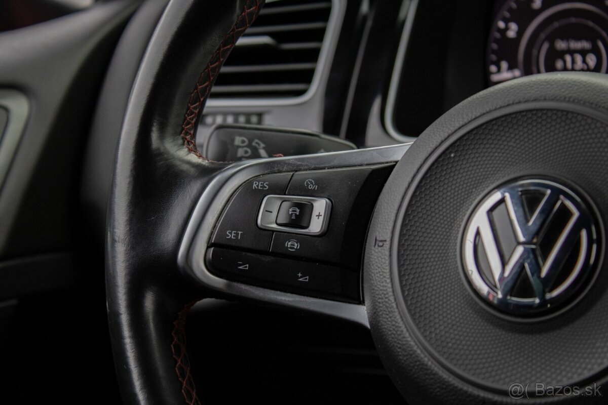 Volkswagen Golf GTI Performance 2.0 TSI 180kW - 11