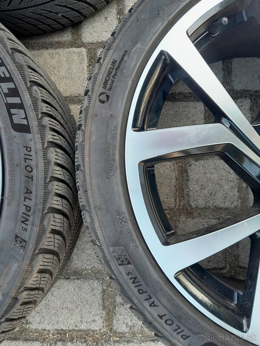 Pneu zimne 225/40 r18 - 11