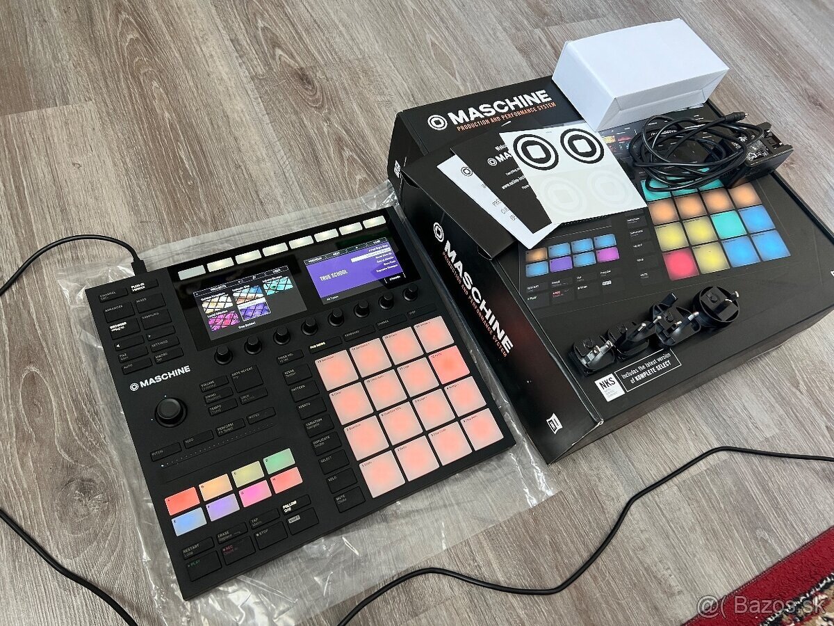 Native Instruments Maschine MK3 - 11