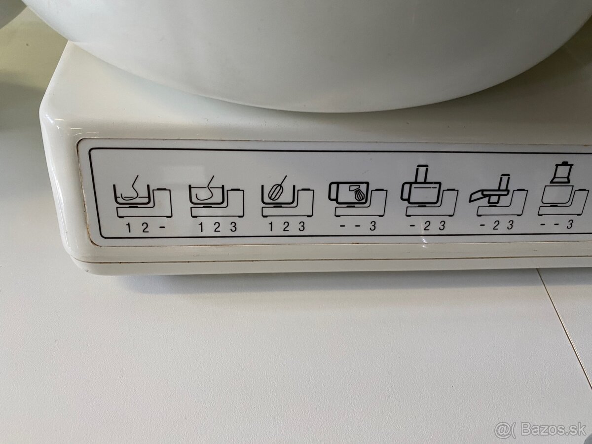 Kuchynský robot mixer bosch univerzál - 11
