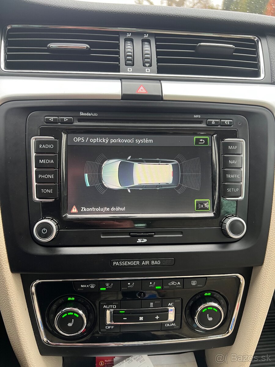 Škoda superb 2,0 4x4 DSG - 11