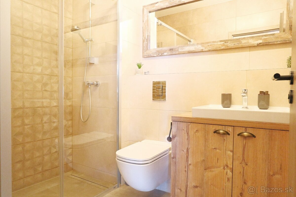 ZNÍŽENÁ CENA: Krásny 3-izbový APARTMÁN - Kubínska hoľa - 11