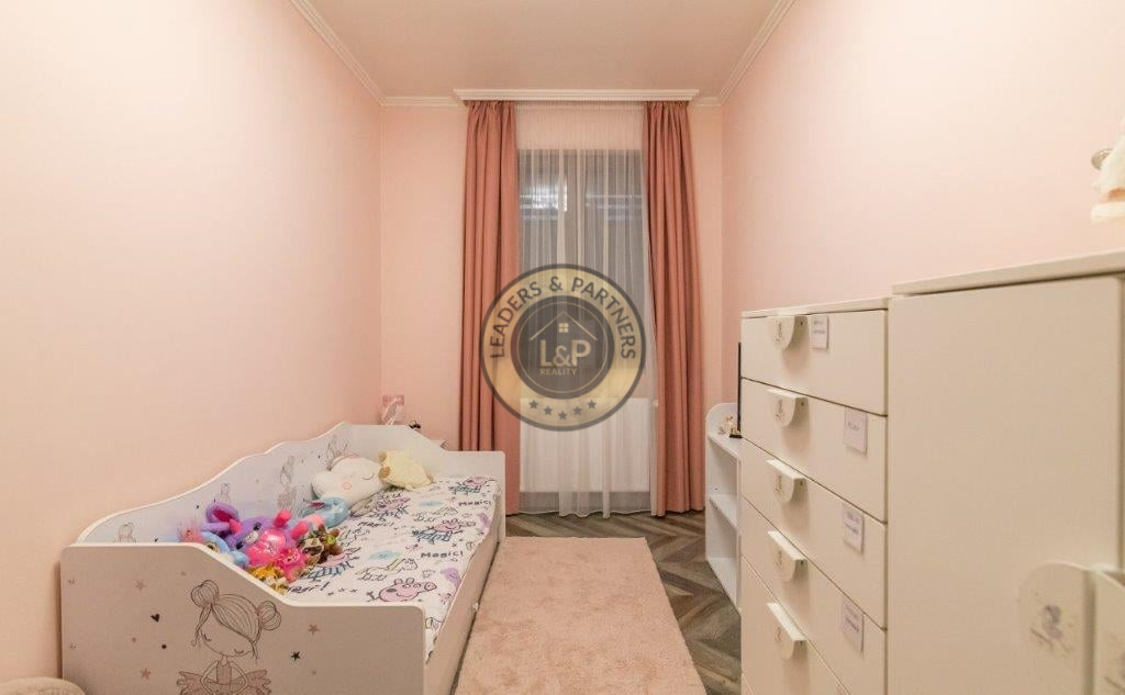 PREDAJ 7izbový rodinný dom Mosonmagyaróvár - 11