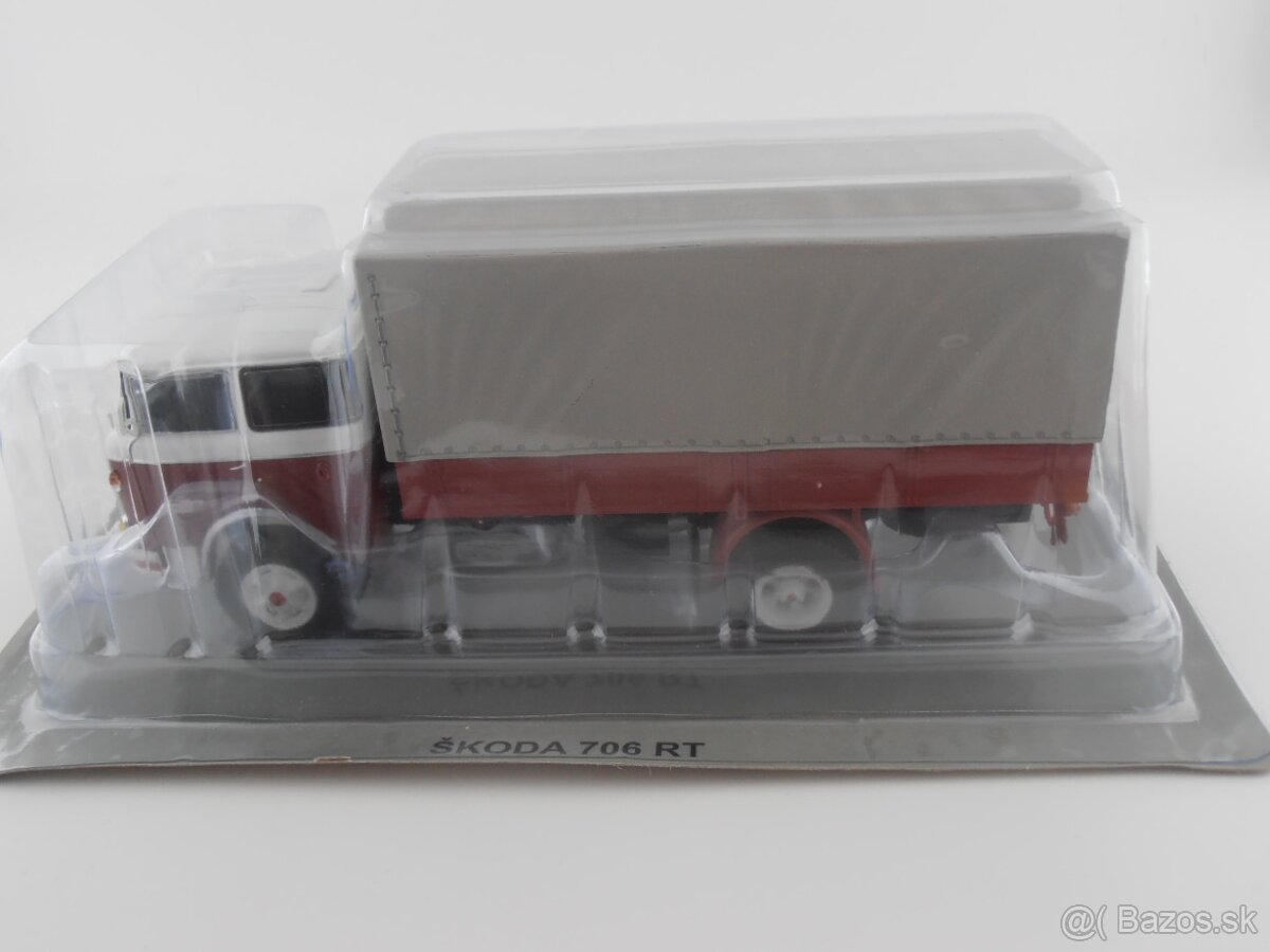Škoda 706 RT, Robur LO3000 1/43 - 11