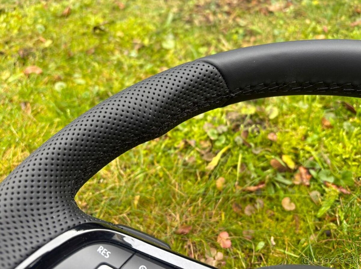 R-line VW VOLANT KOZENY GOLF PASSAT ARTEON - 11