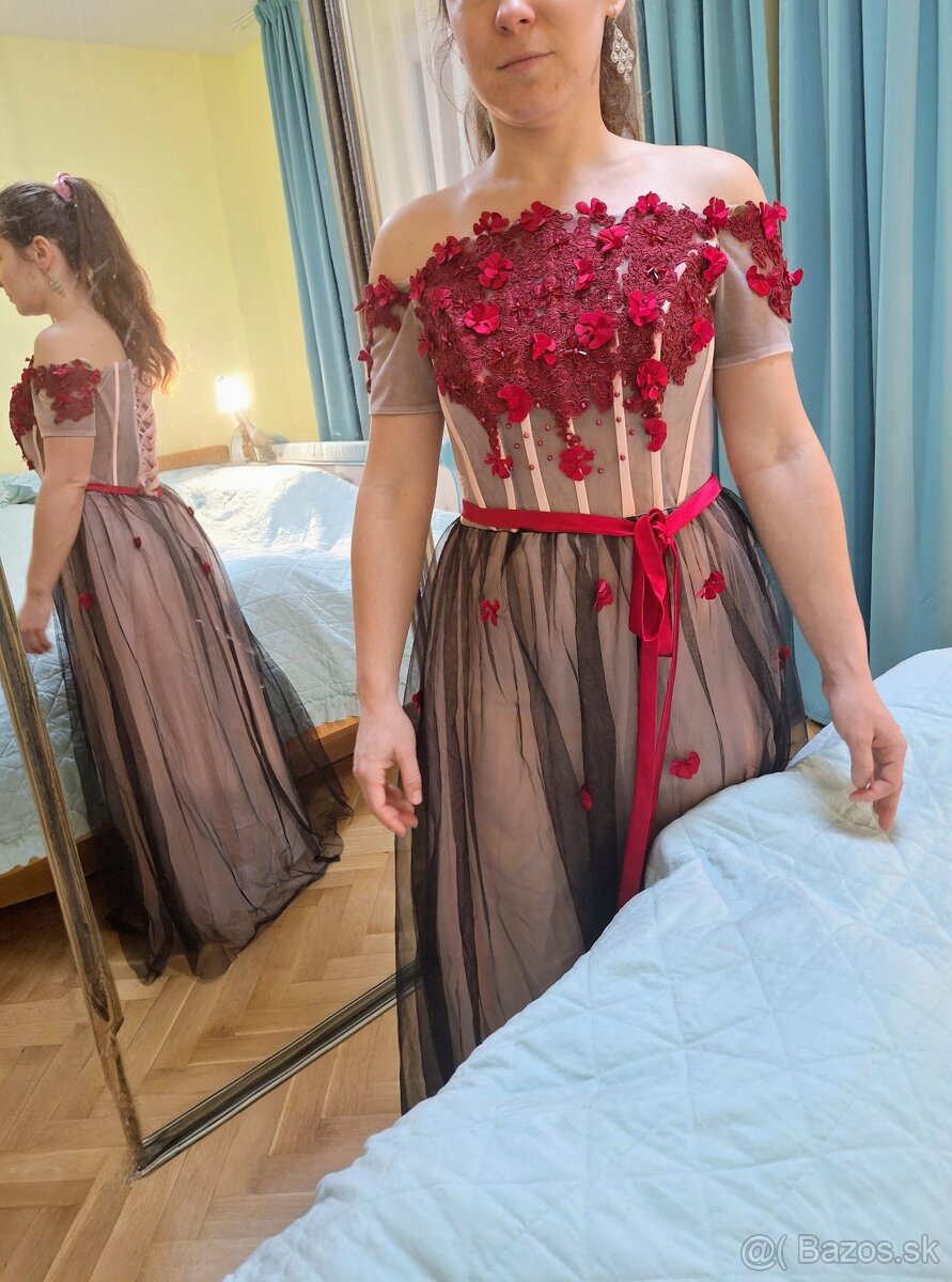 Nove plesove saty S-M vhodne aj na maskarny bal - 11