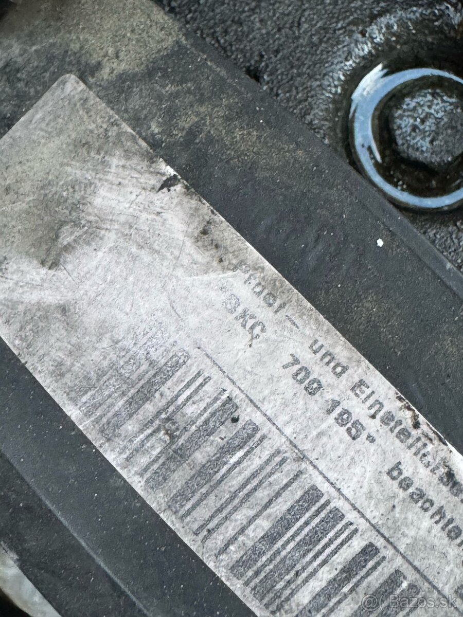 Rozpredám agregát 1.9 TDI 77kw BKC - 11