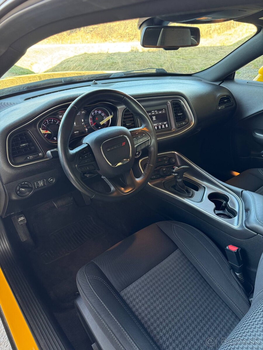 Dodge Challenger 3.6 - 2018 – 85 200 km Magnaflow výfuk - 11