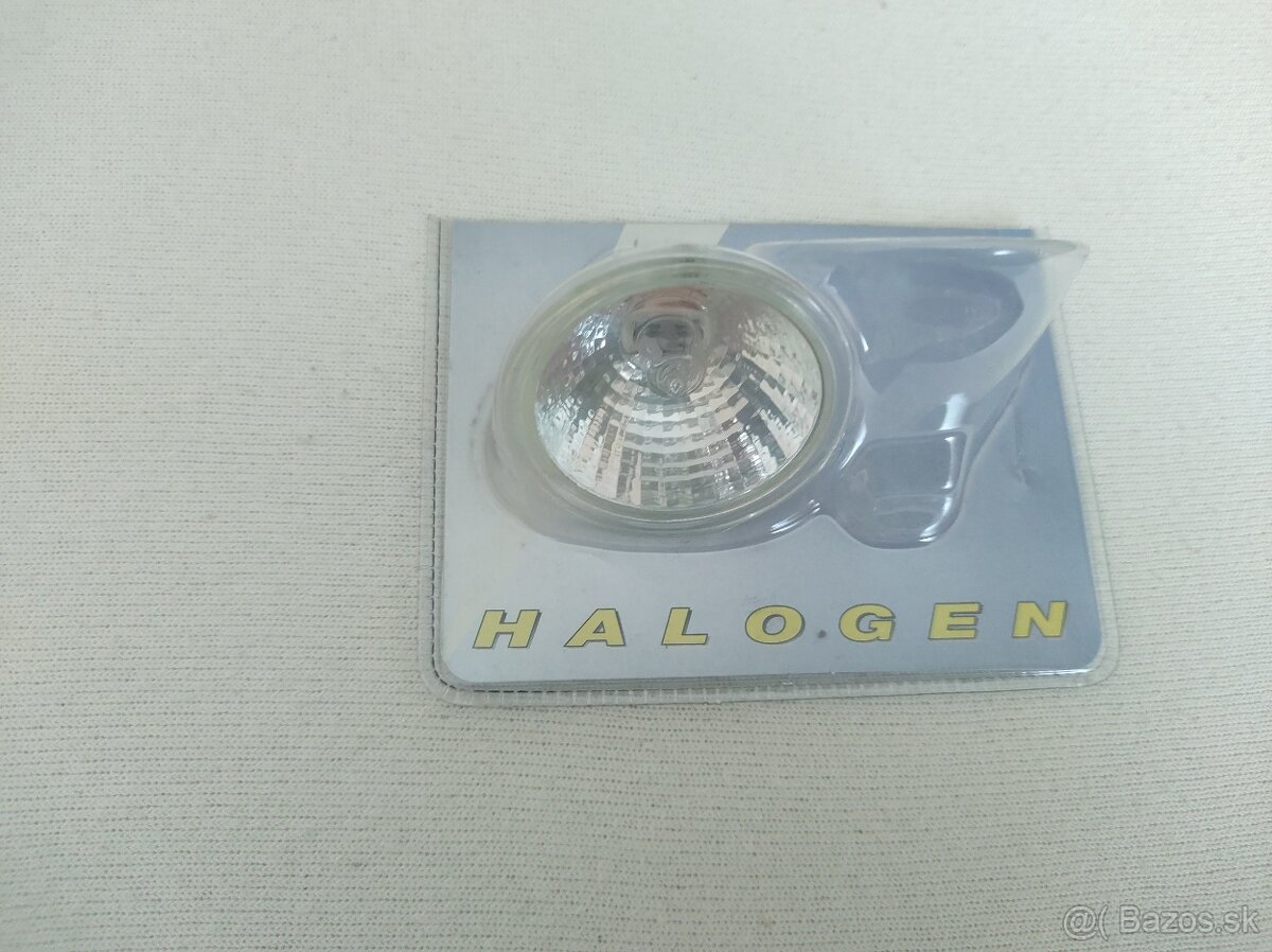 -30- Wire System Med 3 x 20W Halogen Spot - 11