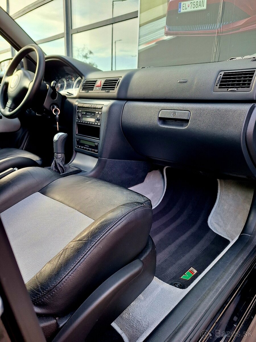 ŠKODA OCTAVIA I VRS 1.8T 132kW + XENON + TOP STAV - 11