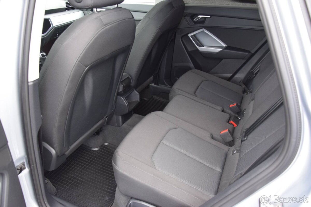 Audi Q3 2.0 TFSI 140 kw quattro - 84 010 km - 2022 - DPH - 11