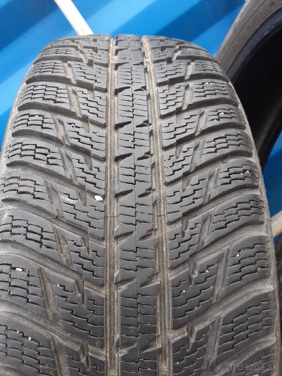 225/60R17 Zimné pneumatiky Nokian - 11