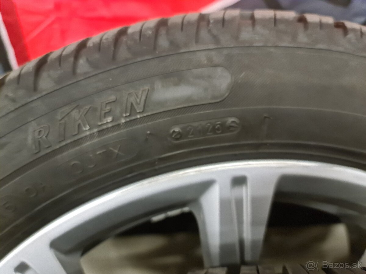 ZIMNA-CELOROČNA SADA 5X112 R17 PNEU 225/50 R17 - 11