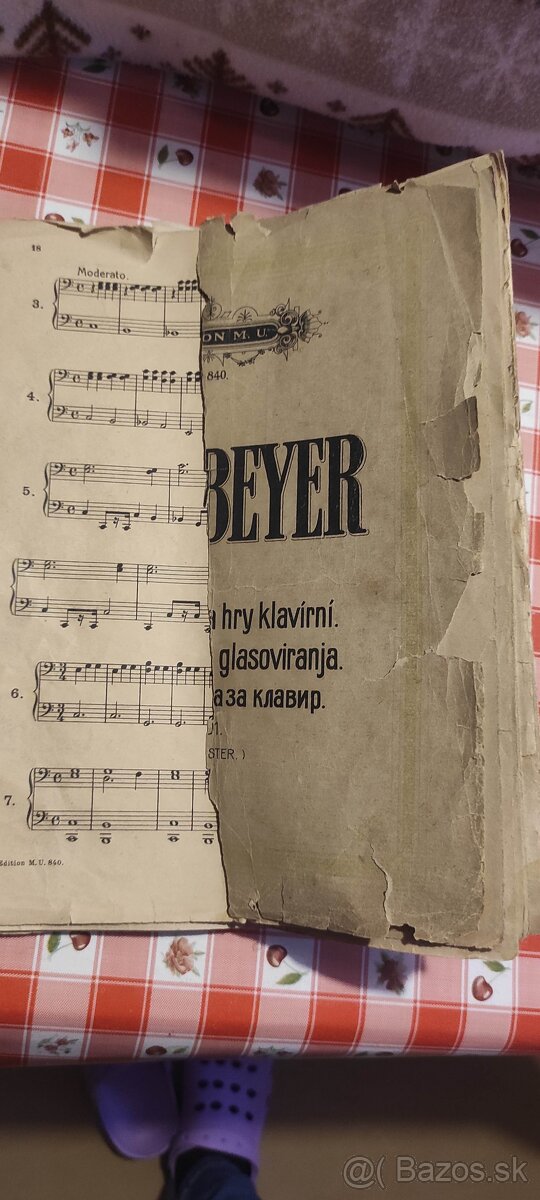 Noty ,texty klavír ,gitara - 11