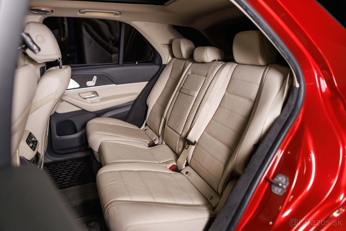 Mercedes-Benz GLE 400d 4MATIC AMG - 11