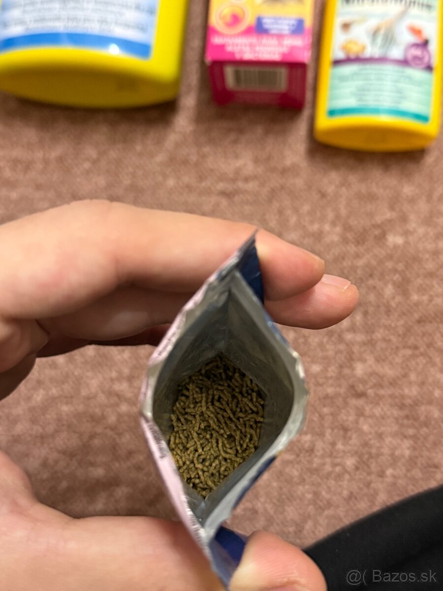 Prípravky do akvária - 11