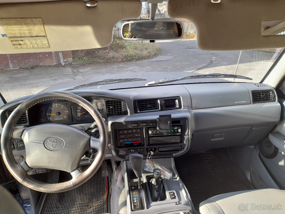 Toyota Land Land Cruiser 80 - 11