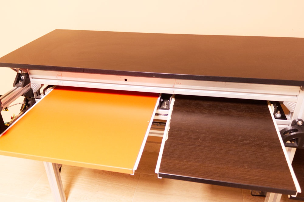 Predám herné kreslo so stolom a príslušenstvom - 11