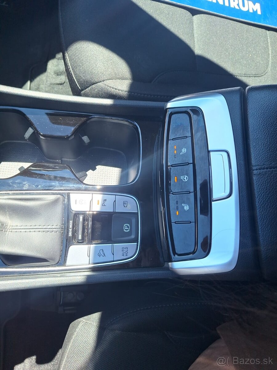 Hyundai Tucson 1.6 T-GDi Mild Hybrid Style A/T - 11