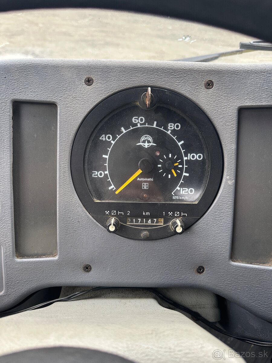 Predám odťahovy špeciál Avia A60 - 11