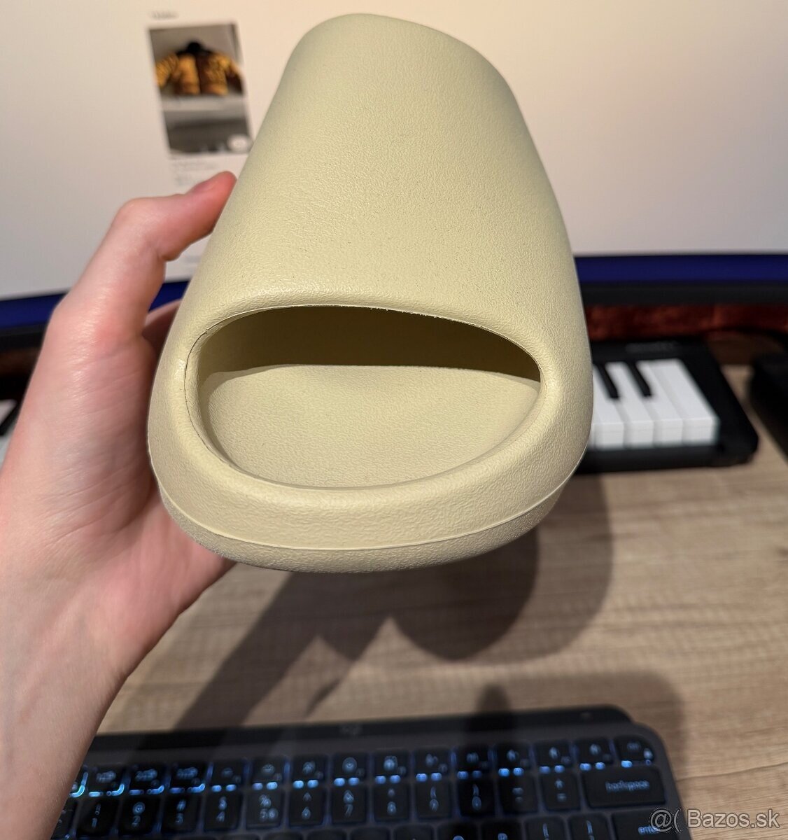 Adidas Yeezy Slide Bone US12 (28-29cm) - 11