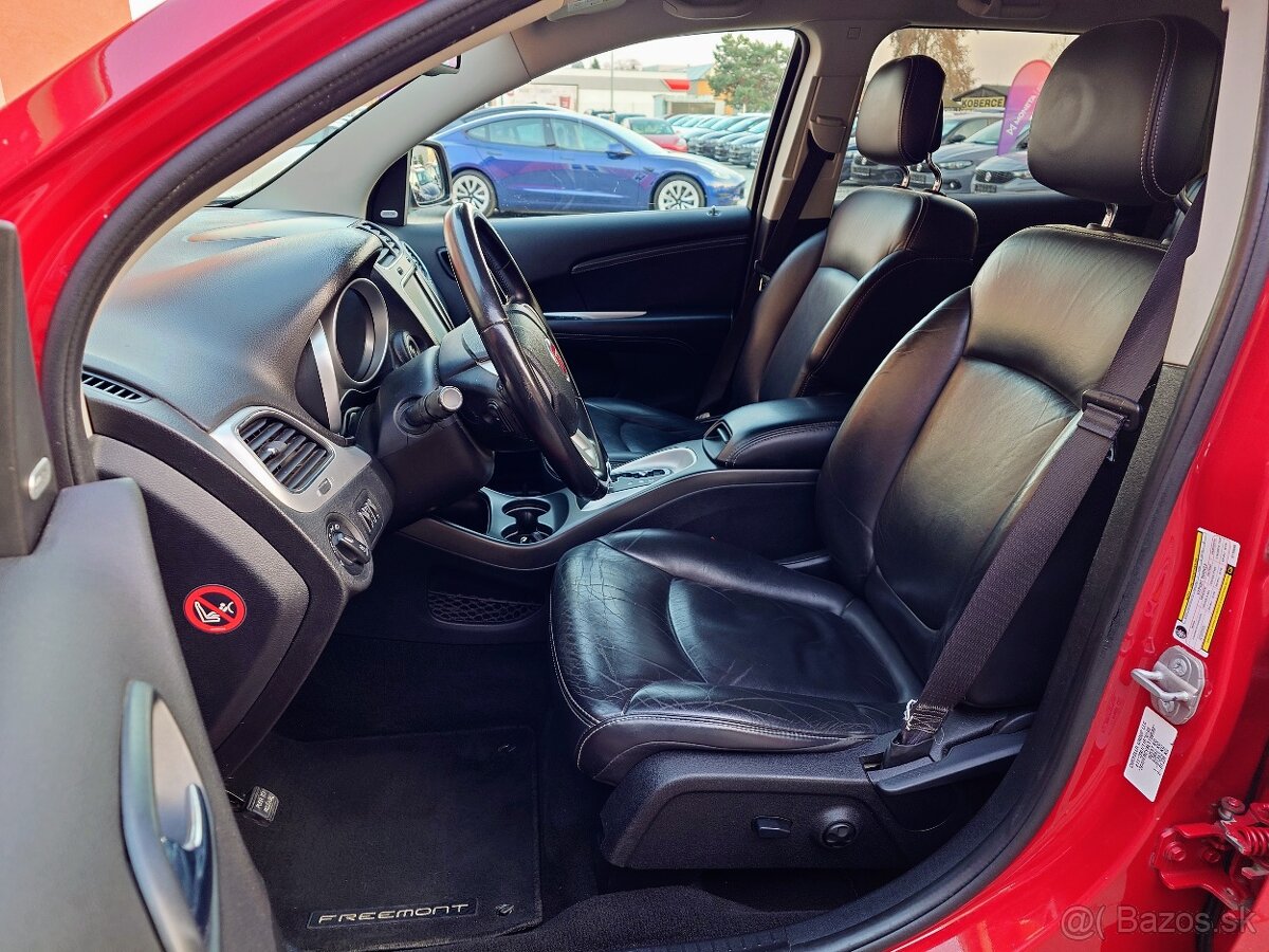 Fiat Freemont 2014 2.0 Multijet 125kW Black Code AWD - 11