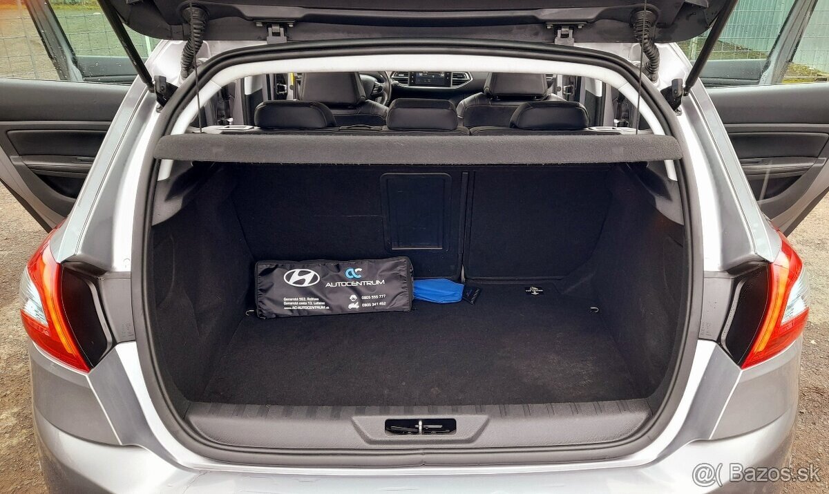 Peugeot 308, 138.000km, Plná výbava - 11