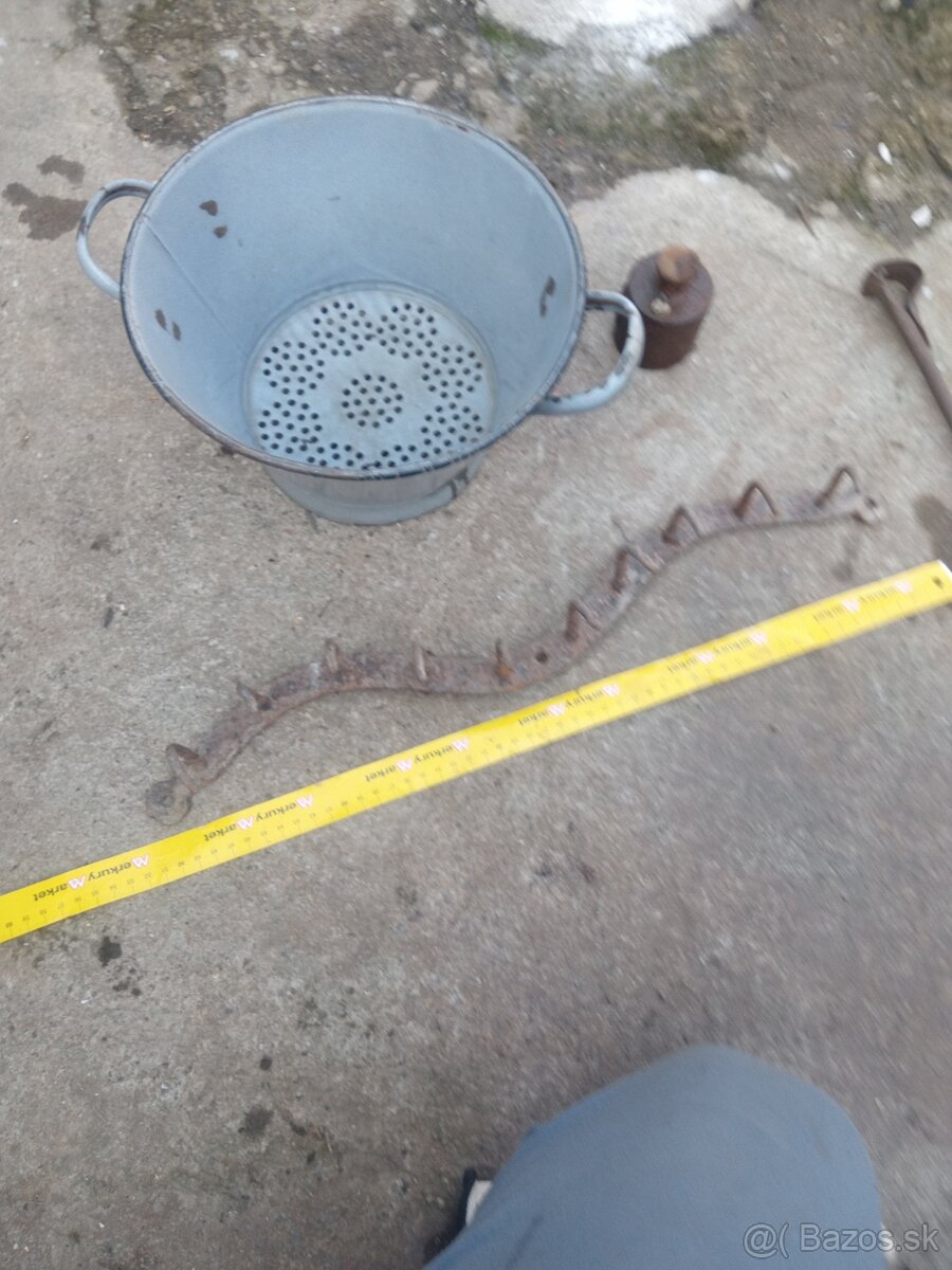 Sekač.nožnice.vesiak.zavazie - 11