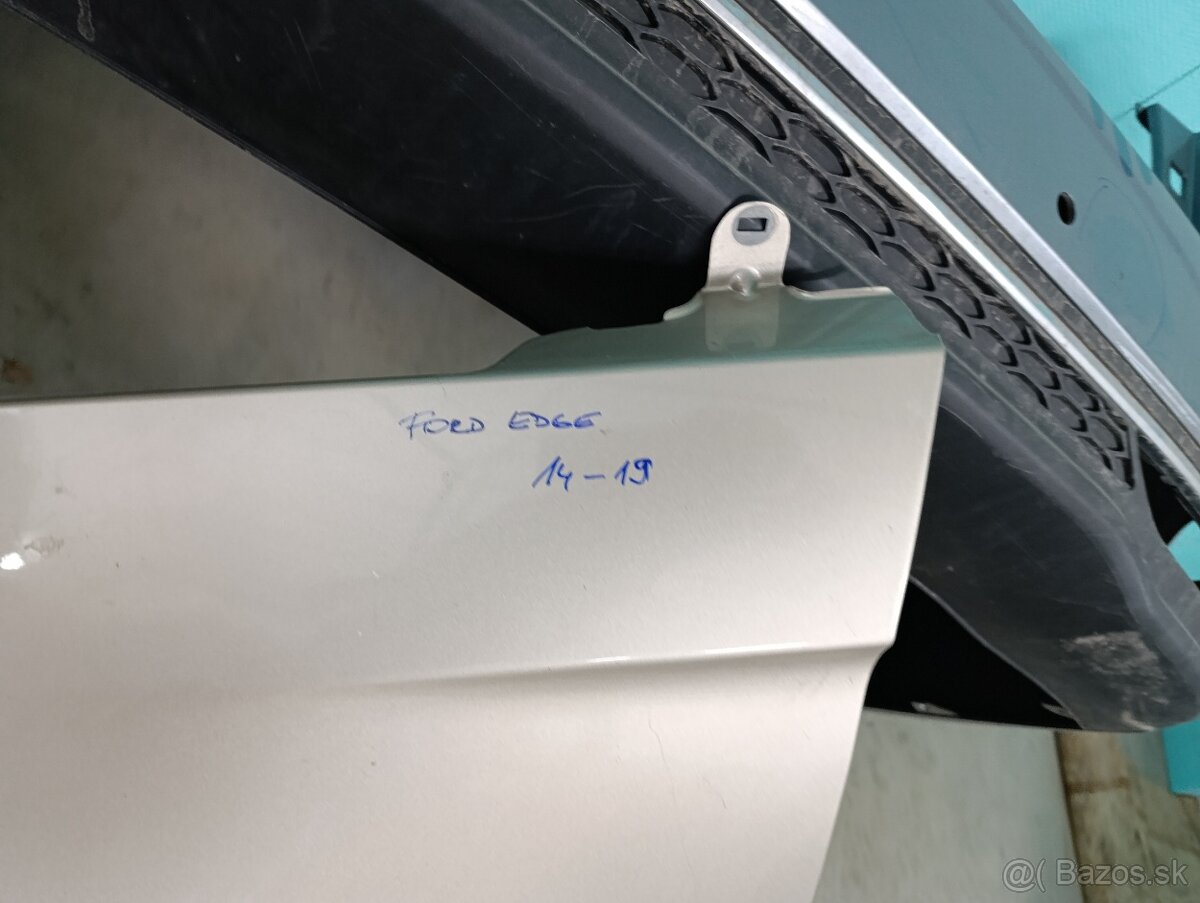 Nárazník kapota blatnik - 11