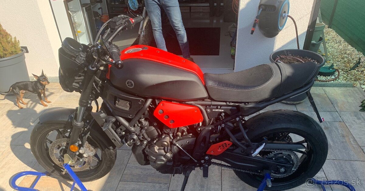YAMAHA XSR 700 2022 najzdene len 8380km - 11