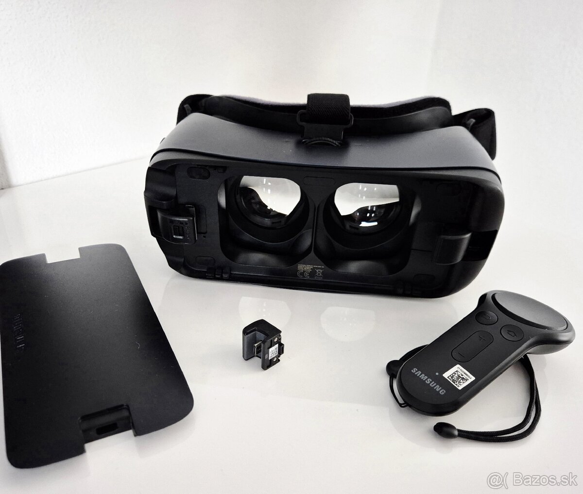 Samsung Gear VR 2 (SM-R323) + ovladač (Bluetooth) - 11