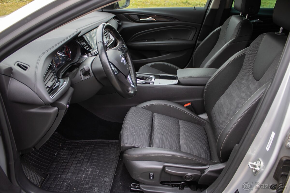 Opel Insignia 1.5 Turbo benzín automat - 11