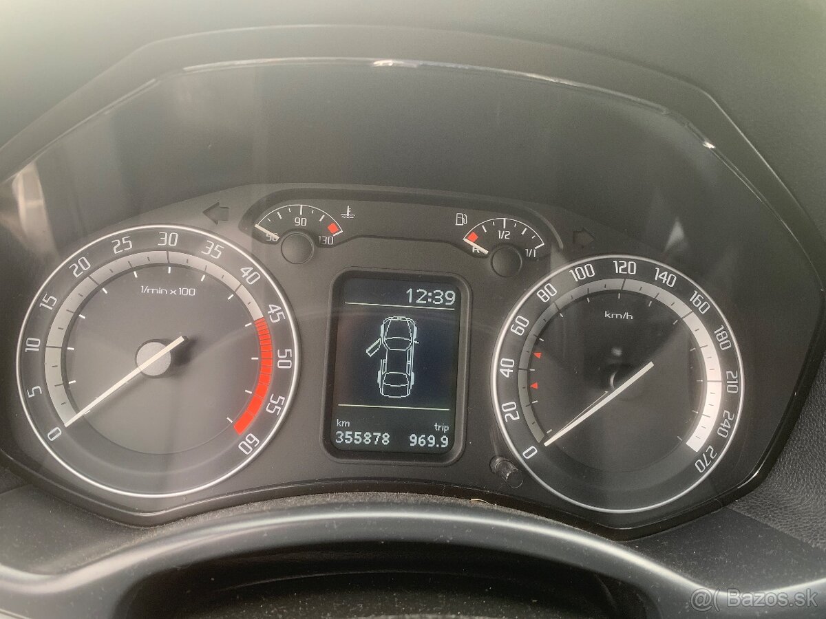 Škoda octavia rs 2.0tdi 125kw bmn - 11