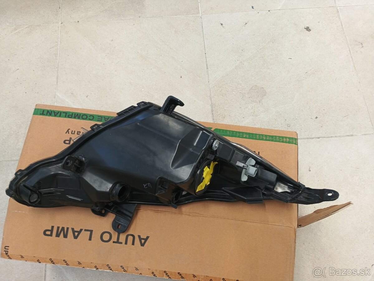 Ľavé predné svetlo Toyota Aygo - 11