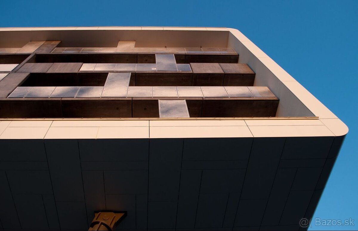 SLNEČNÝ 3-IZBOVÝ BYT S VEĽKOU LODŽIOU V NOVOSTAVBE SKYBOX - 11