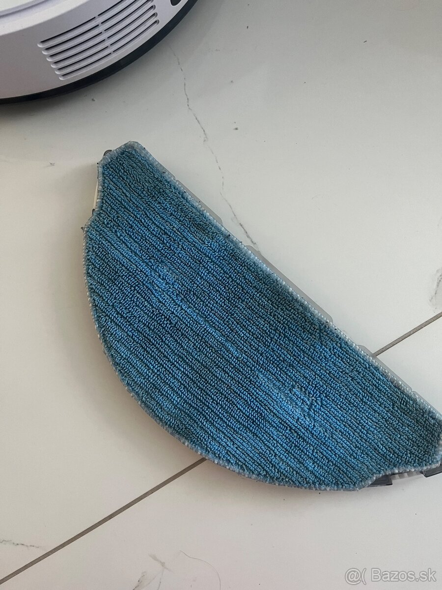 ETA Zero 2v1 roboticky vysavač - 11