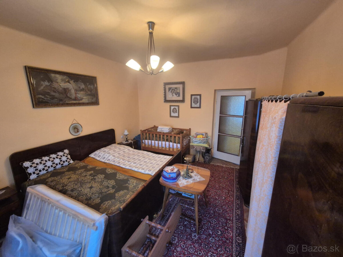 🏡 Na predaj 3-izbový tehlový rodinný dom v pôvodnom stave - 11