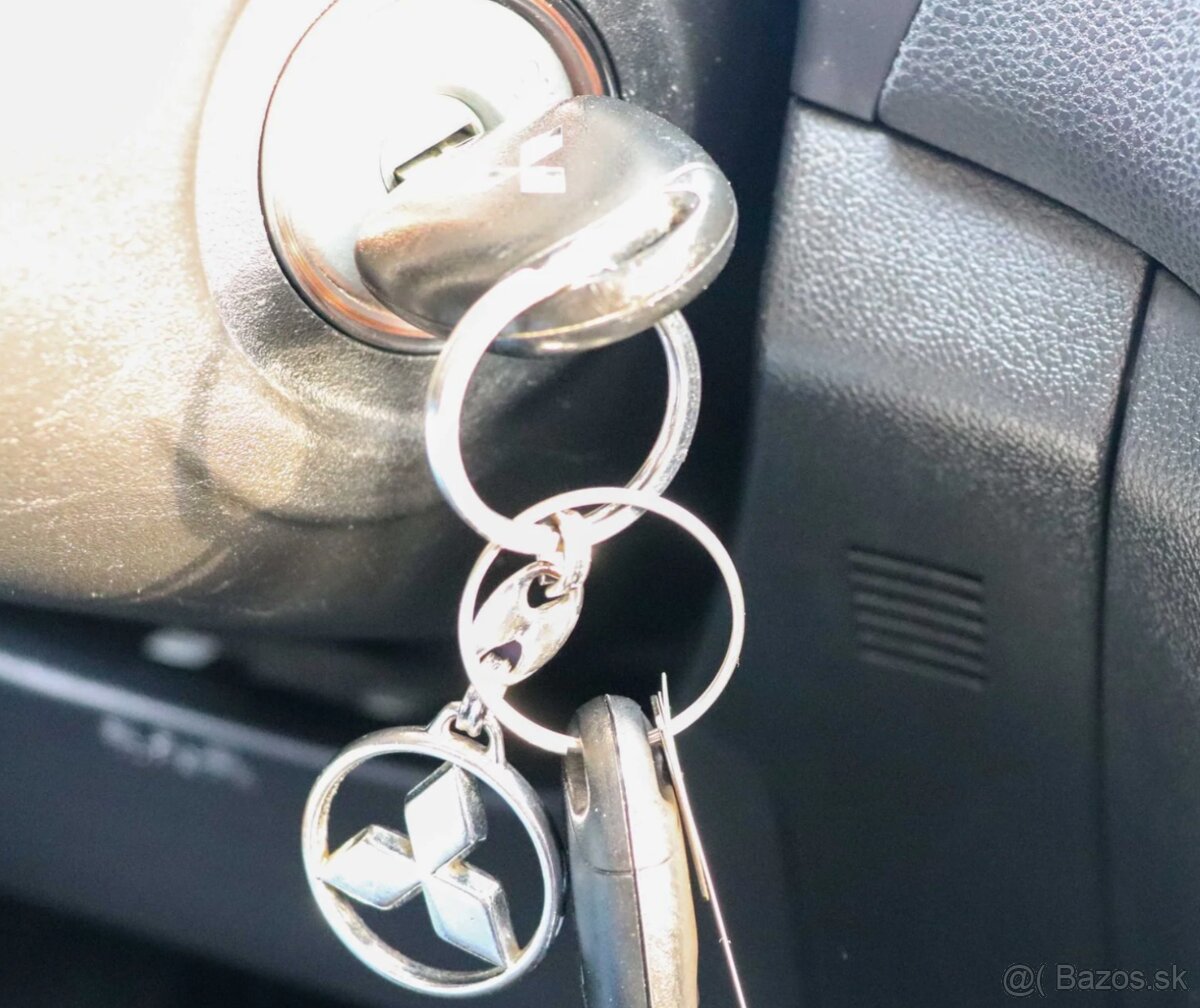 Mitsubishi ASX 1.6 MIVEC Inform Slovenské 53530km - 11