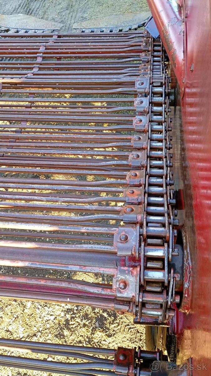 Vyorávač brambor TEK, pěkný stav, 2 kusý do výběru - 11