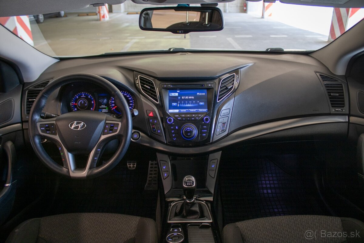 Hyundai i40 - 11